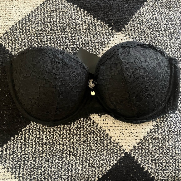 H&M black strapless bra - Picture 3 of 5
